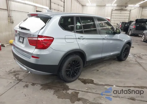 2012 BMW X3 xDrive28I z USA, uszkodzony, nr VIN 5UXWX5C53CL722462